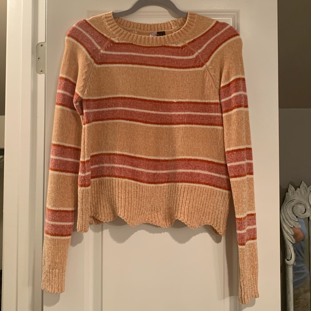 Chenille Cropped Sweater; Crew Neck; Light Orange, White & Salmon; Small;